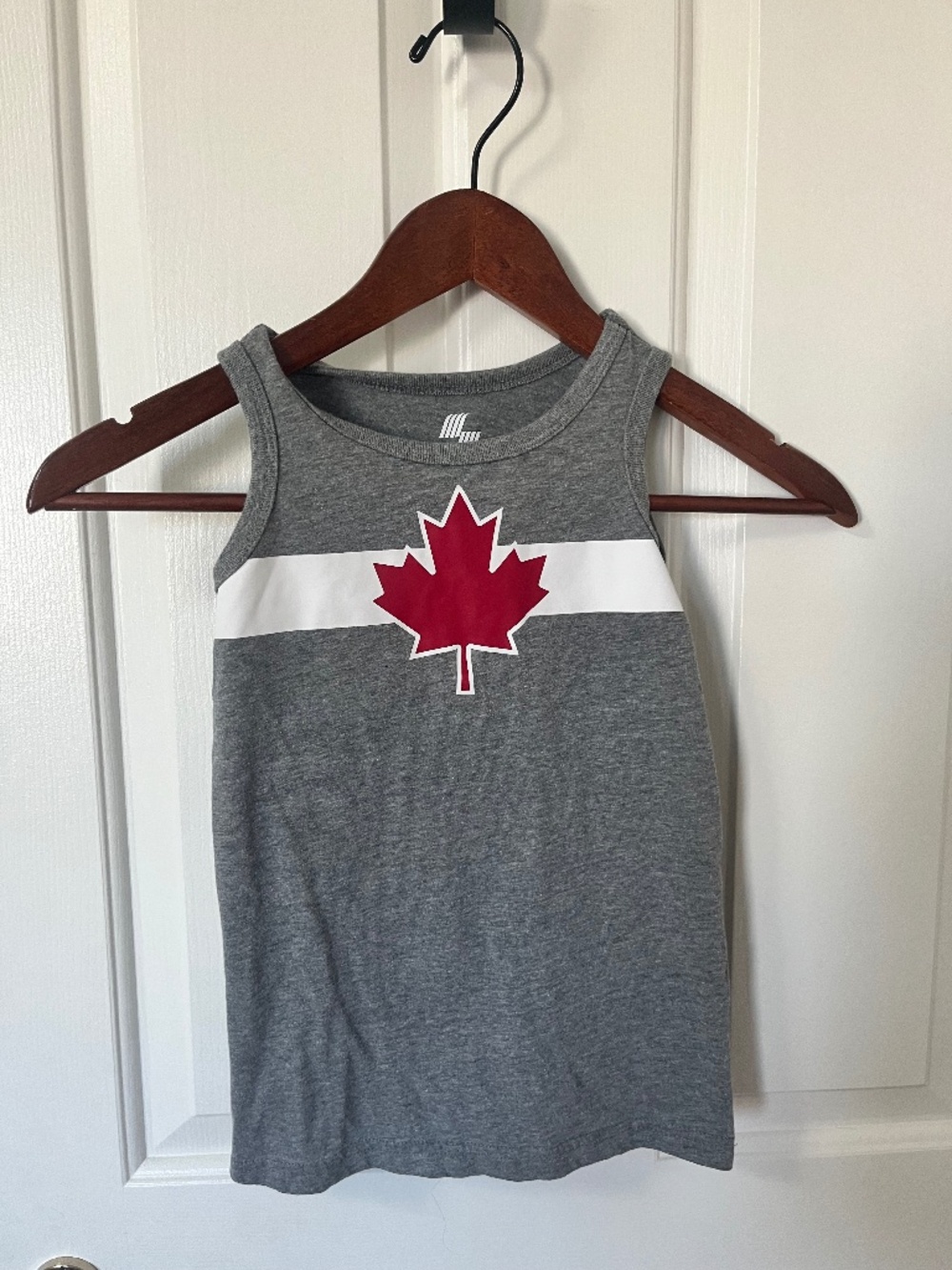 Place Sport kids Canada Day shirt.